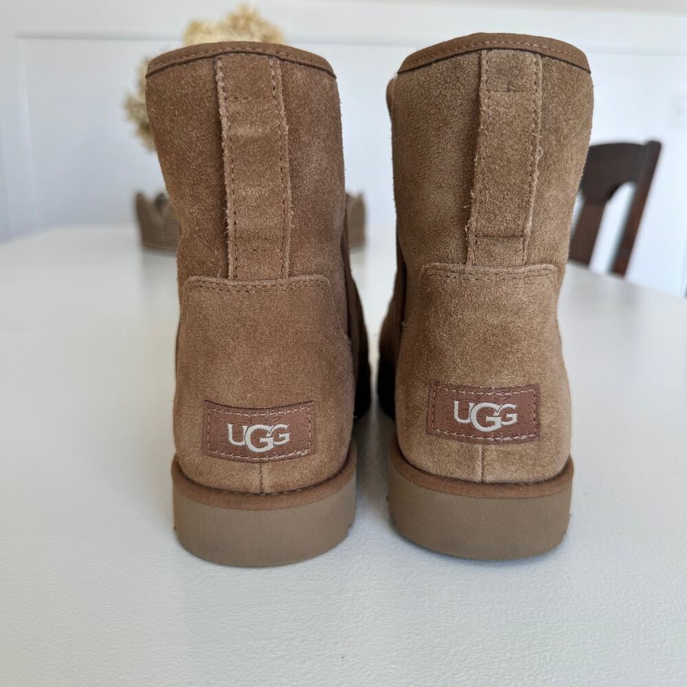 UGG Cory II Shearling Lambswool Boot NWOB Chestnut Brown Suede 1125792 Women - Picture 3 of 8